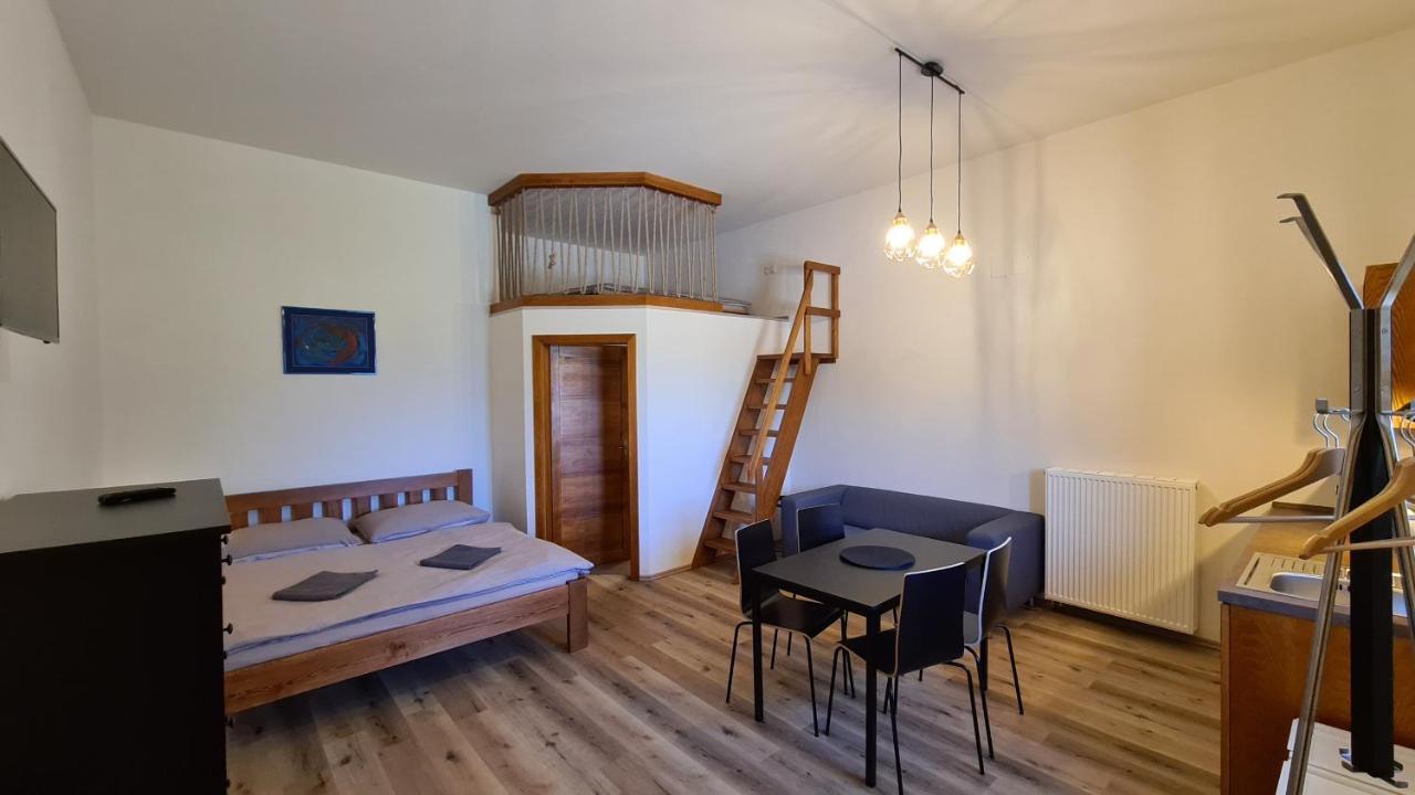 Apartmany Turold Mikulov Luaran gambar