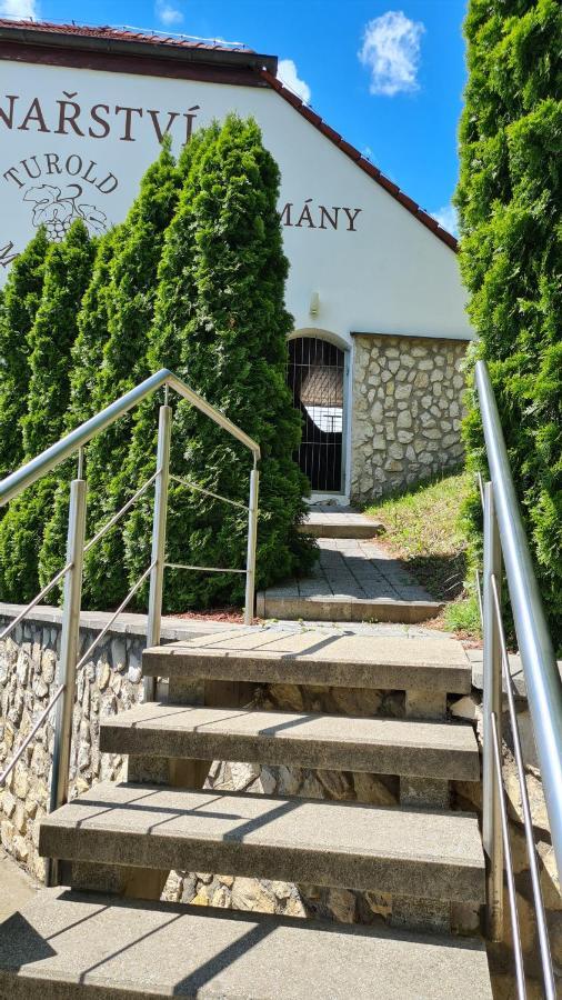 Apartmany Turold Mikulov Luaran gambar