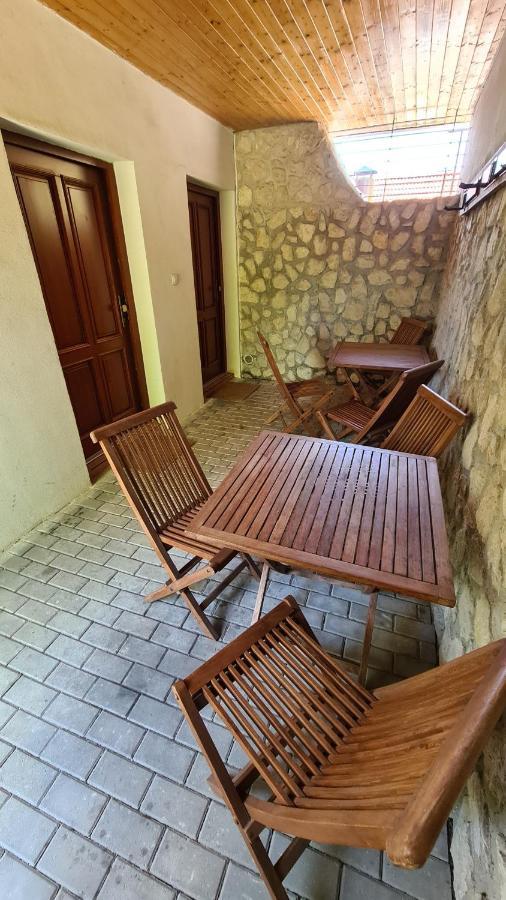 Apartmany Turold Mikulov Luaran gambar