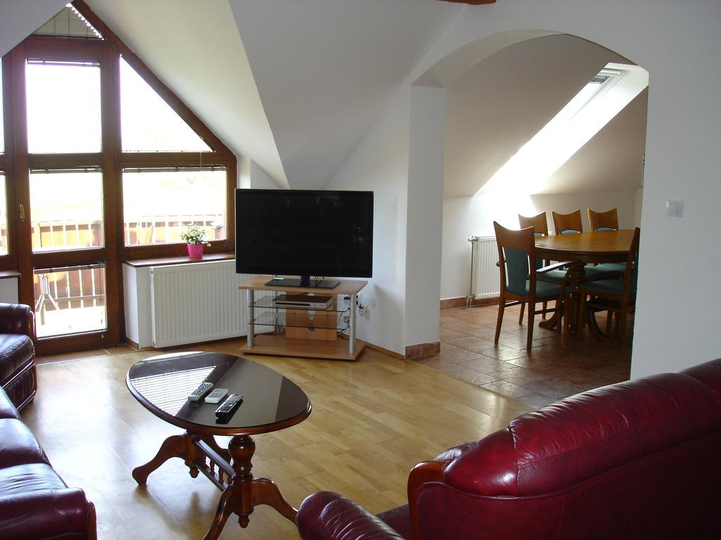 Apartmany Turold Mikulov Luaran gambar