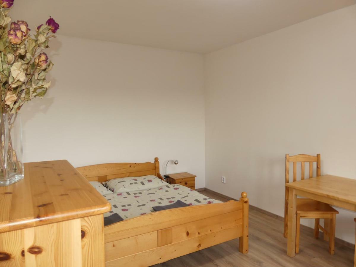 Apartmany Turold Mikulov Luaran gambar